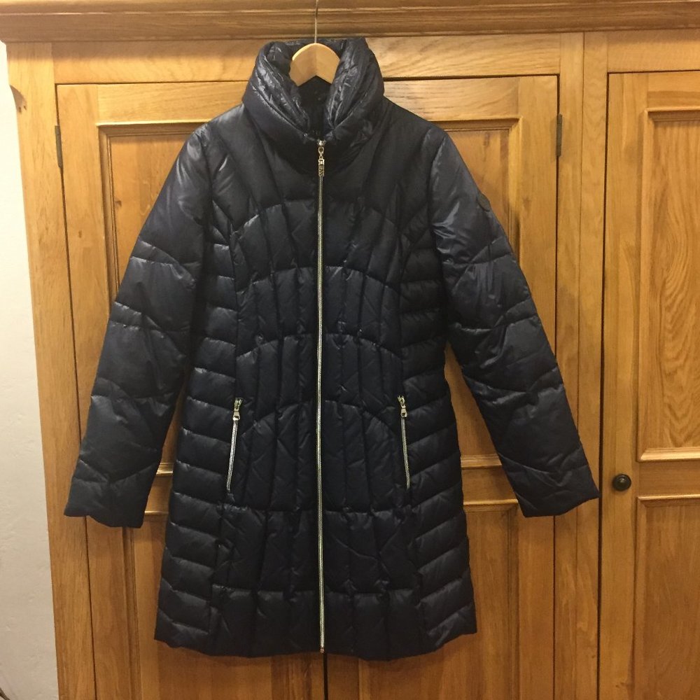 GUESS Navy Zip Front Channel Quilter Puffer Coat